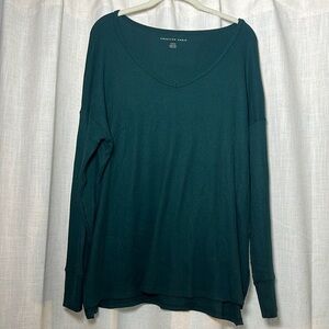 American Eagle super soft green ribbed long sleeve shirt
